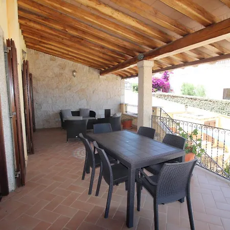 Villa Le Maree With A Sea View