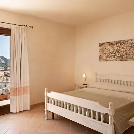 Villa Le Maree With A Sea View