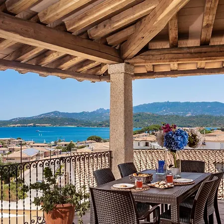 Le Maree With A Sea View