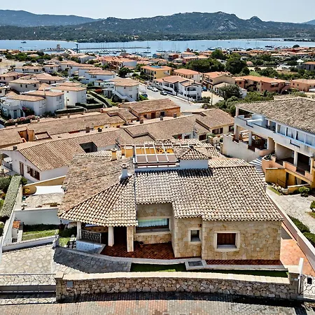Le Maree With A Sea View Cannigione